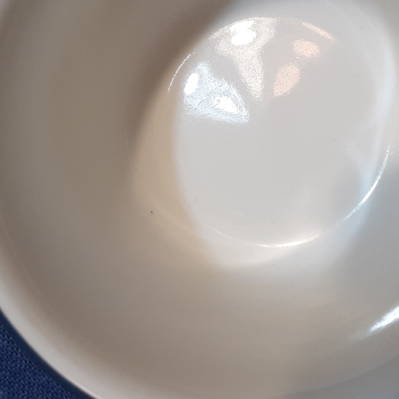 Lenox Chinastone blue pinstripes cups and saucers - Picture 9 of 16
